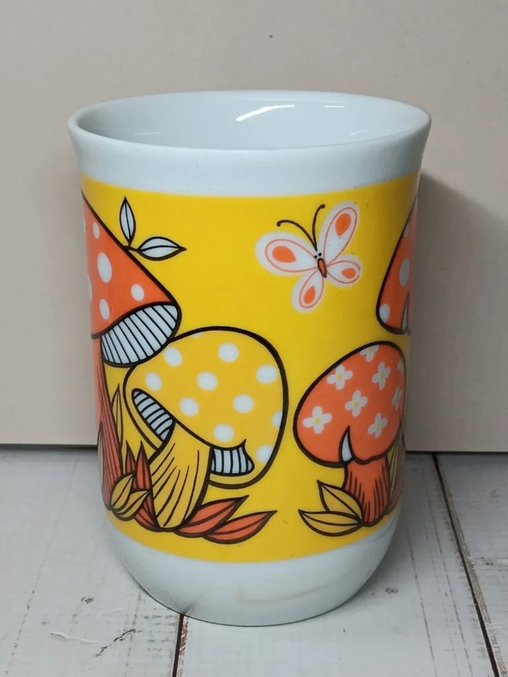 VTG Goodwood Mushrooms Mug 1970s Kitsch Bright Orange Yellow Cup CottageCore